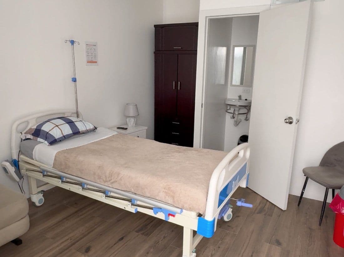 Habitación de hospitalización en Clínica Abadt